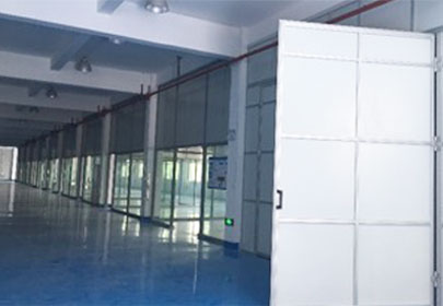 2000m2實(shí)驗(yàn)室
